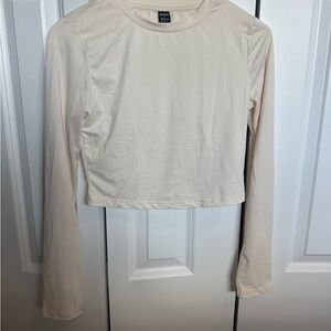 SHEIN Cream Ruched Crop Long Sleeve Tee